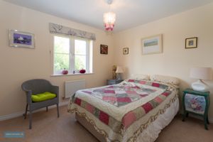 Bedroom- click for photo gallery